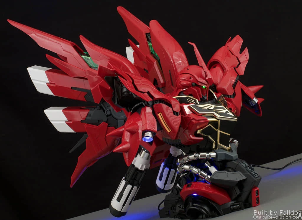 BSC Yihui YH Model 1/35 MSN-06S MNS06S SINANJU New Zeon Customized Gundam Bust Model Kit - Image 2