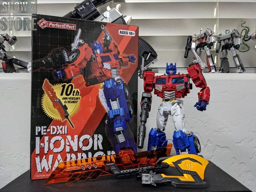 Perfect Effect PE-DX11 Honor Warrior Optimus Prime - Image 3
