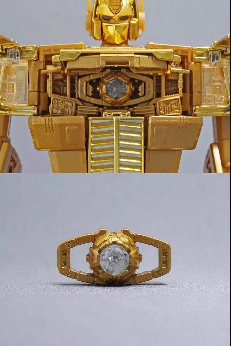 Takara MP10G MP-10G Masterpiece Optimus Prime Gold Lagoon Edition - Image 8