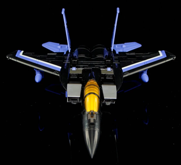 Maketoys MT MTRM-12 Skycrow Skywarp - Image 15