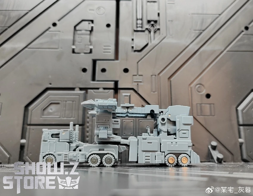 Dr.Wu DW-E23 Tactical Commander Ultra Magnus - Image 13