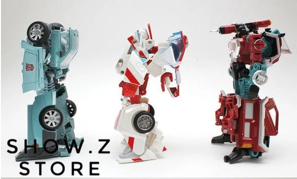 Takara TOMY Deluxe Autobots Warriors Ratchet Kup Perceptor Set Of 3 Asia Exclusive - Image 6
