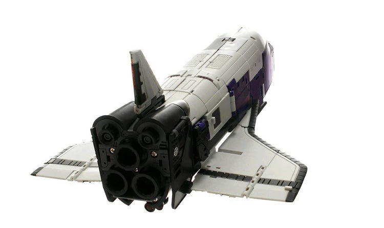 ToyWorld TW-06 Evila Star Astrotrain White Version - Image 12