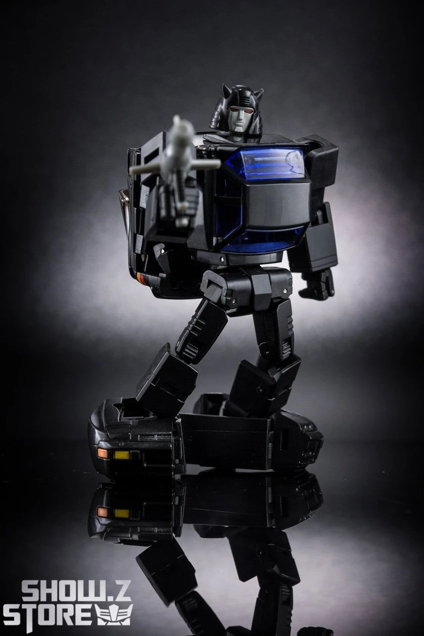 XTransbots MM-10C Toro Cliffjumper Clone Version - Image 6