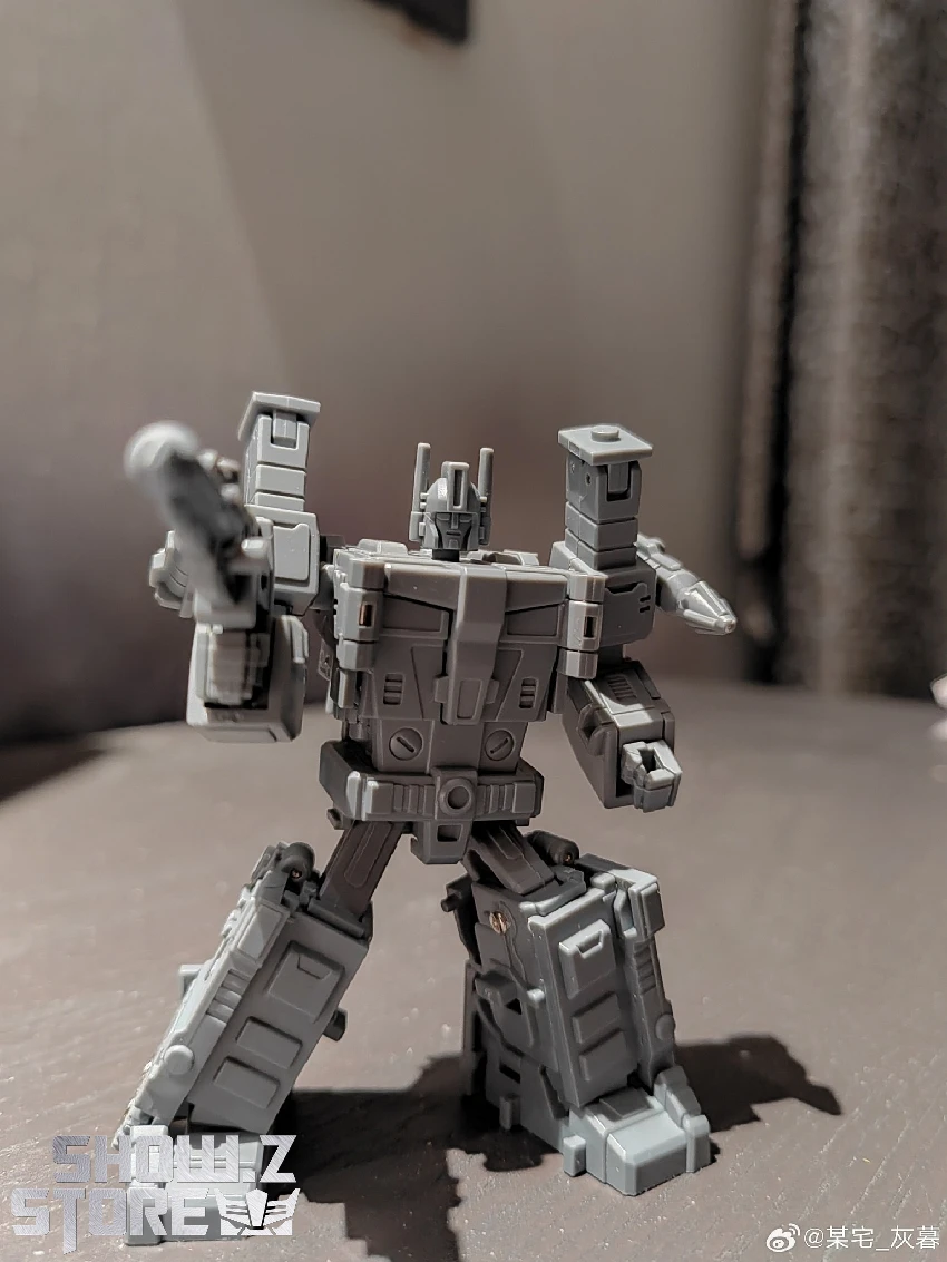 Dr.Wu DW-E23 Tactical Commander Ultra Magnus - Image 15