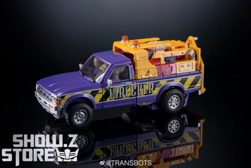 XTransbots MX-9B Paean Hoist Diamond Blue Version - Image 4