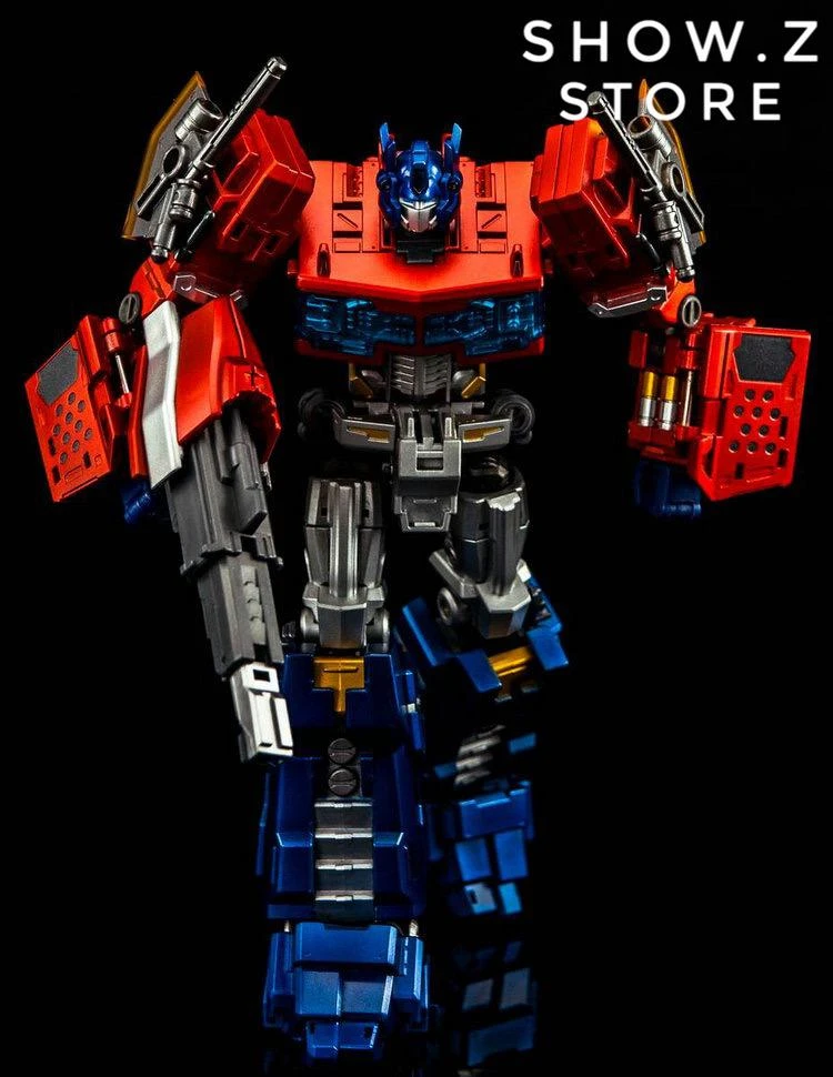 MakeToys MTCD-01P Striker Manus Optimus Prime Premium Edition - Image 9
