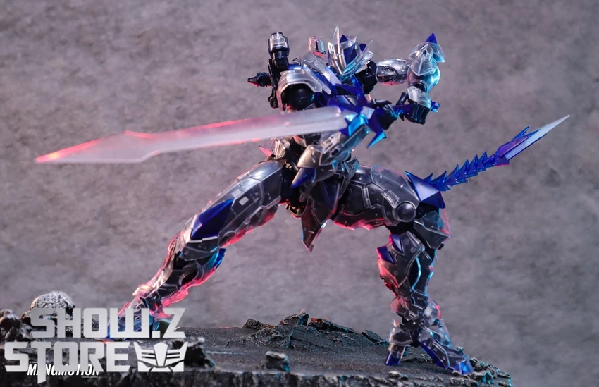 Strange Work 1/20 Frosty Cat Model Kit Clear Version - Image 7