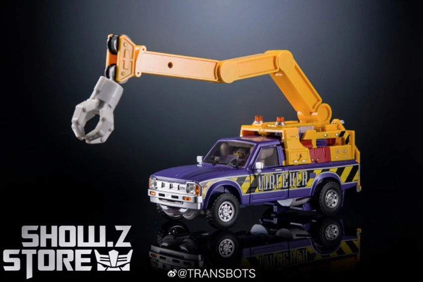 XTransbots MX-9B Paean Hoist Diamond Blue Version - Image 3