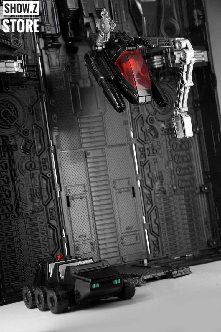 4th Party MP-10B Optimus Prime Black Version Figure & TrailerĀ - Image 16