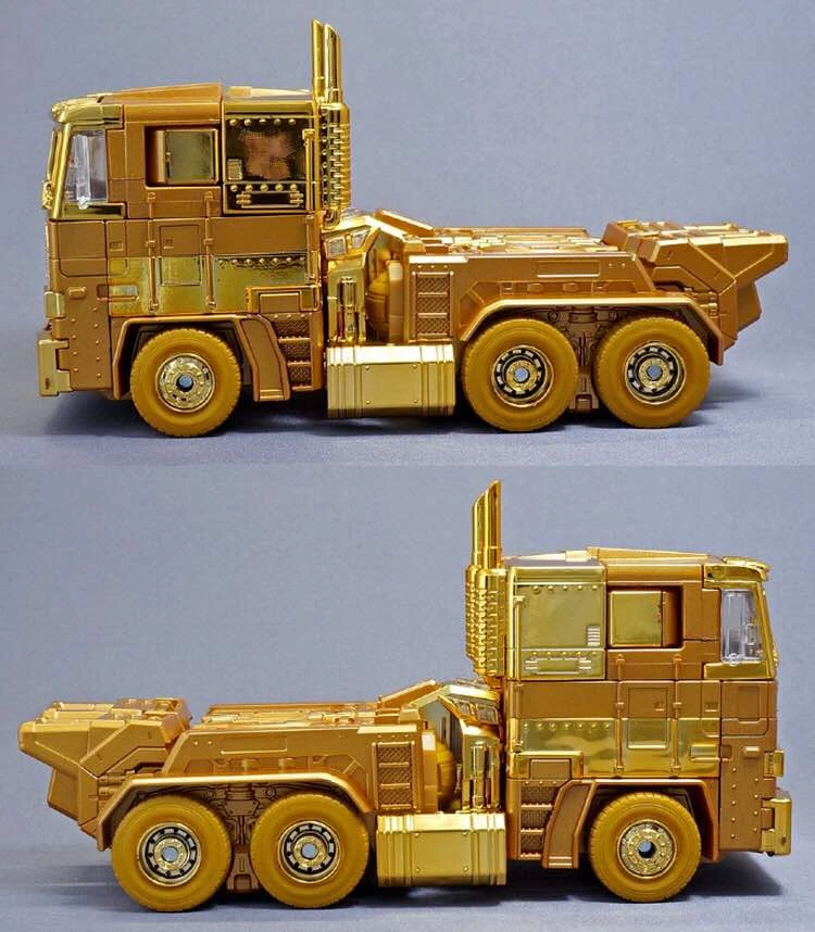 Takara MP10G MP-10G Masterpiece Optimus Prime Gold Lagoon Edition - Image 11