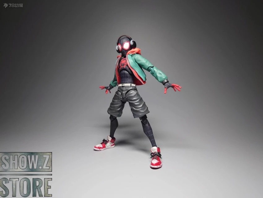 Sentinel Toys Spider-Man: Into The Spider-Verse Miles Morales - Image 7
