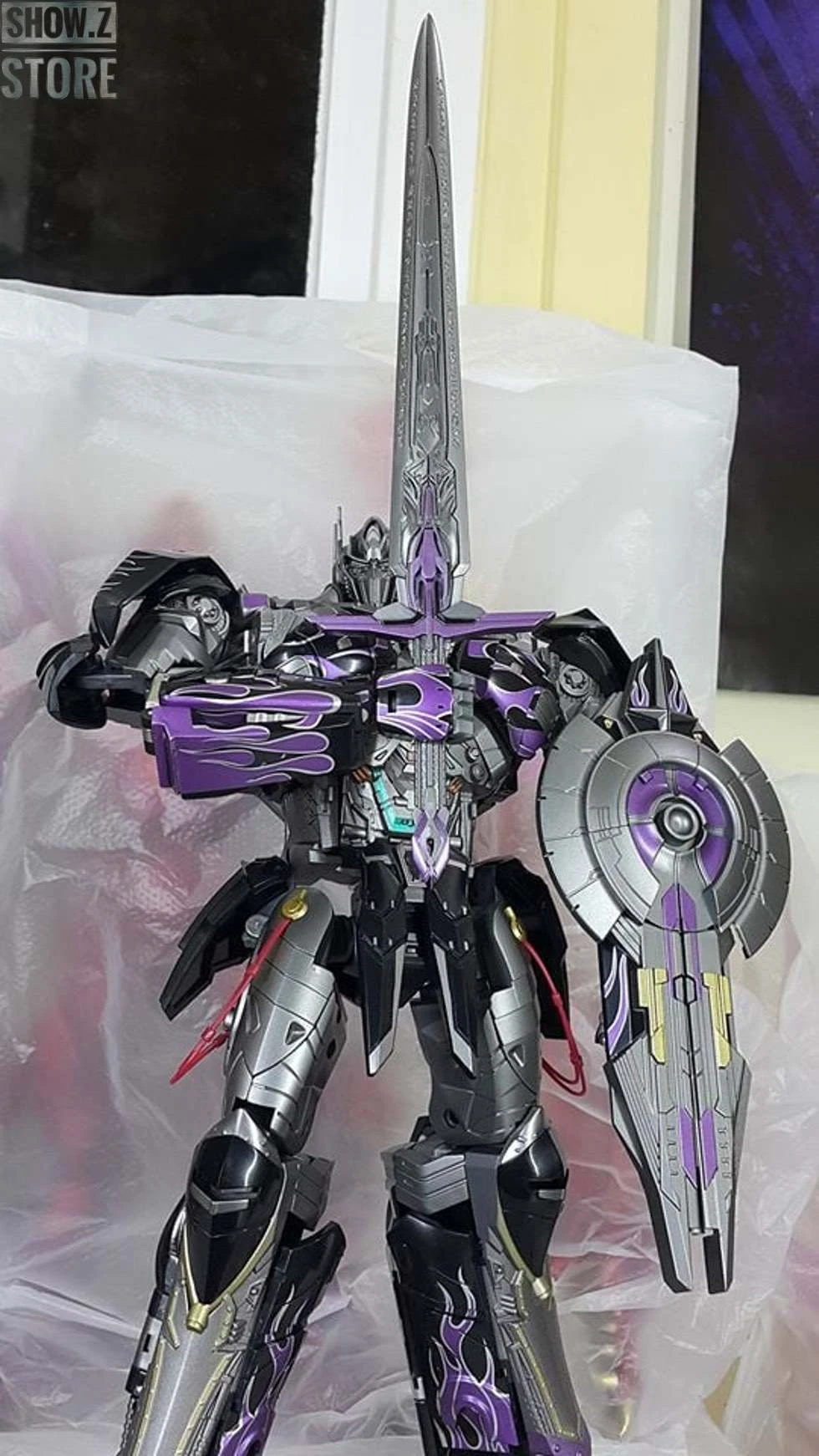 Unique Toys R-02V Challenger Optimus Prime Purple Version - Image 11