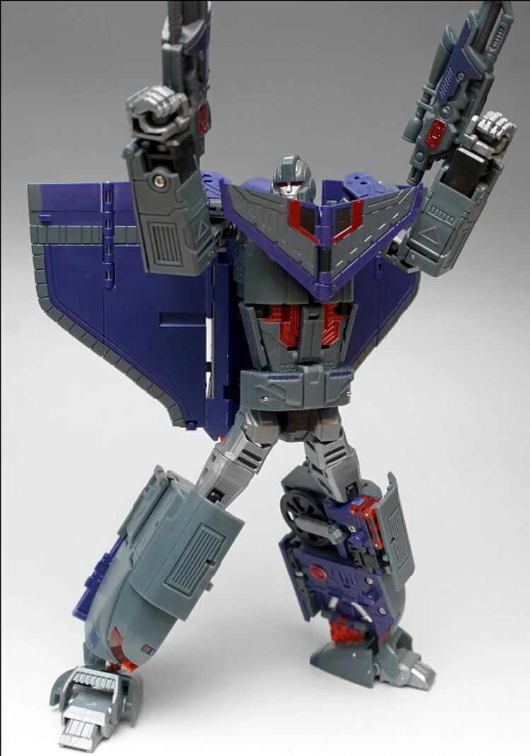 ToyWorld TW-06C Devil Star Astrotrain Comic Version - Image 3