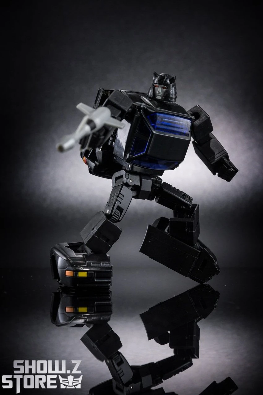 XTransbots MM-10C Toro Cliffjumper Clone Version - Image 5