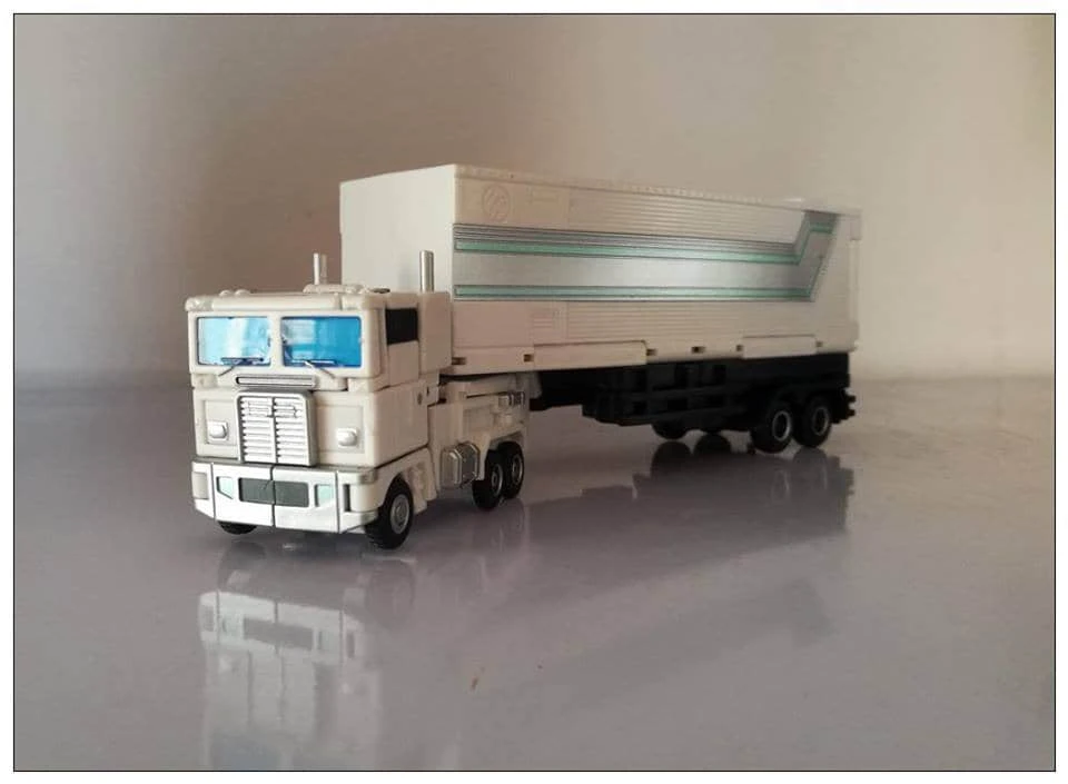 DX9 Toys X34W Ranton Ultra Magnus - Image 6