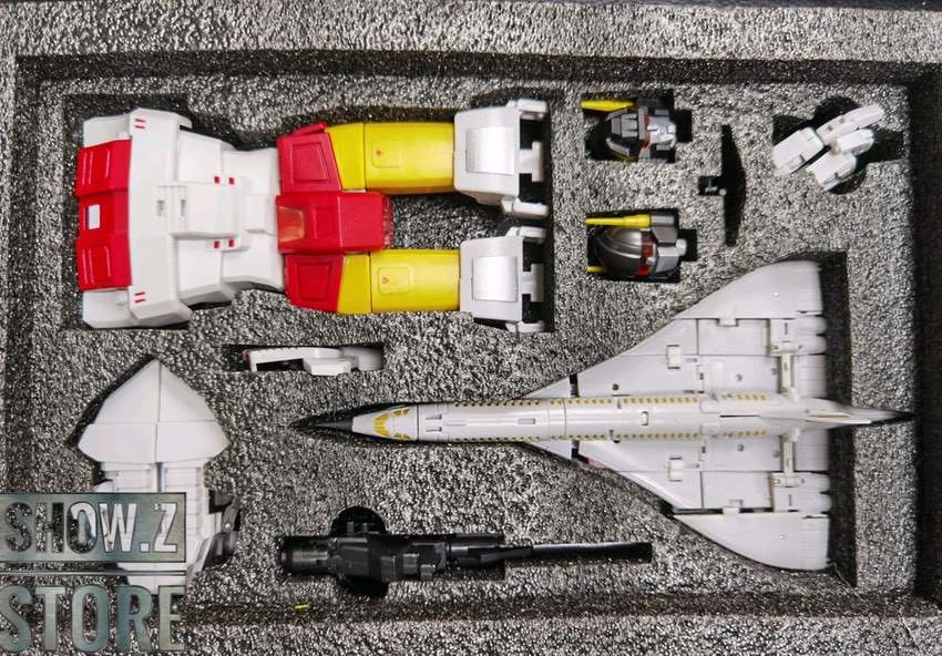 Zeta Toys ZC-03 Silver Arrow Silverbolt - Image 2