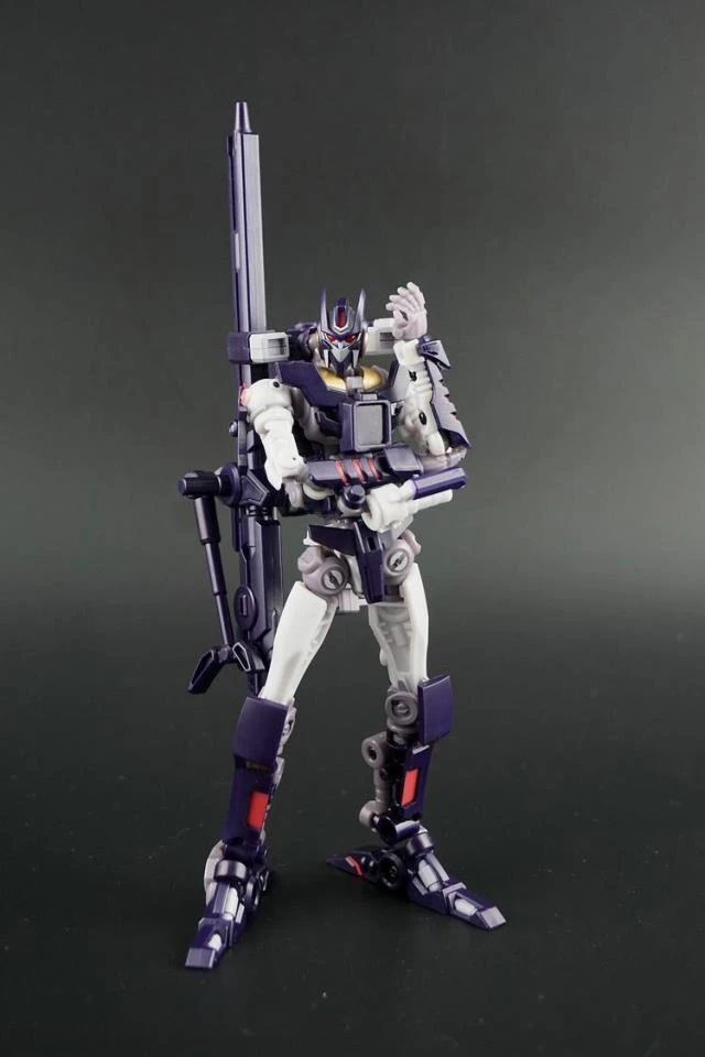 Mastermind Creations R-12 Cynicus Vos - Image 3